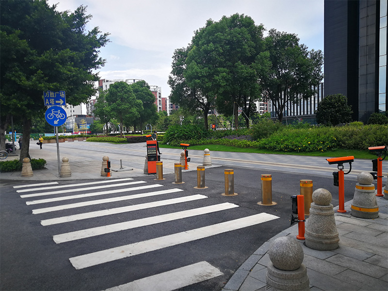 廣州地鐵總部車(chē)牌識(shí)別系統(tǒng)+升降樁